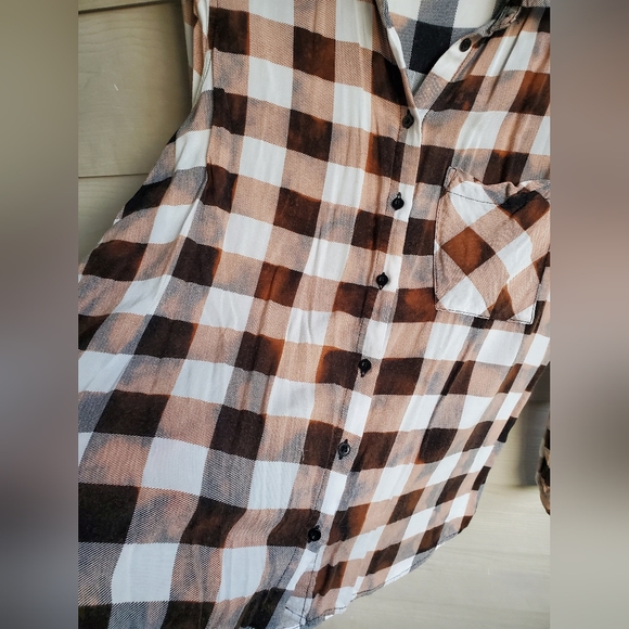 Poly&Esther OOAK Custom Bleach Dye Check Pattern Button-down Light Flannel Shirt - Picture 5 of 13